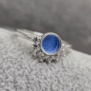 Round Half Halo (Ashes Or Hair)