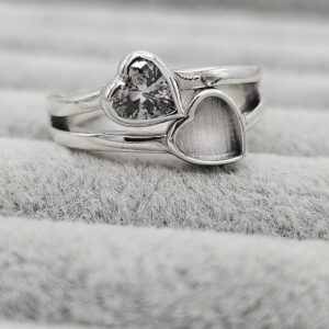 9kt Solid Gold Heart Ring