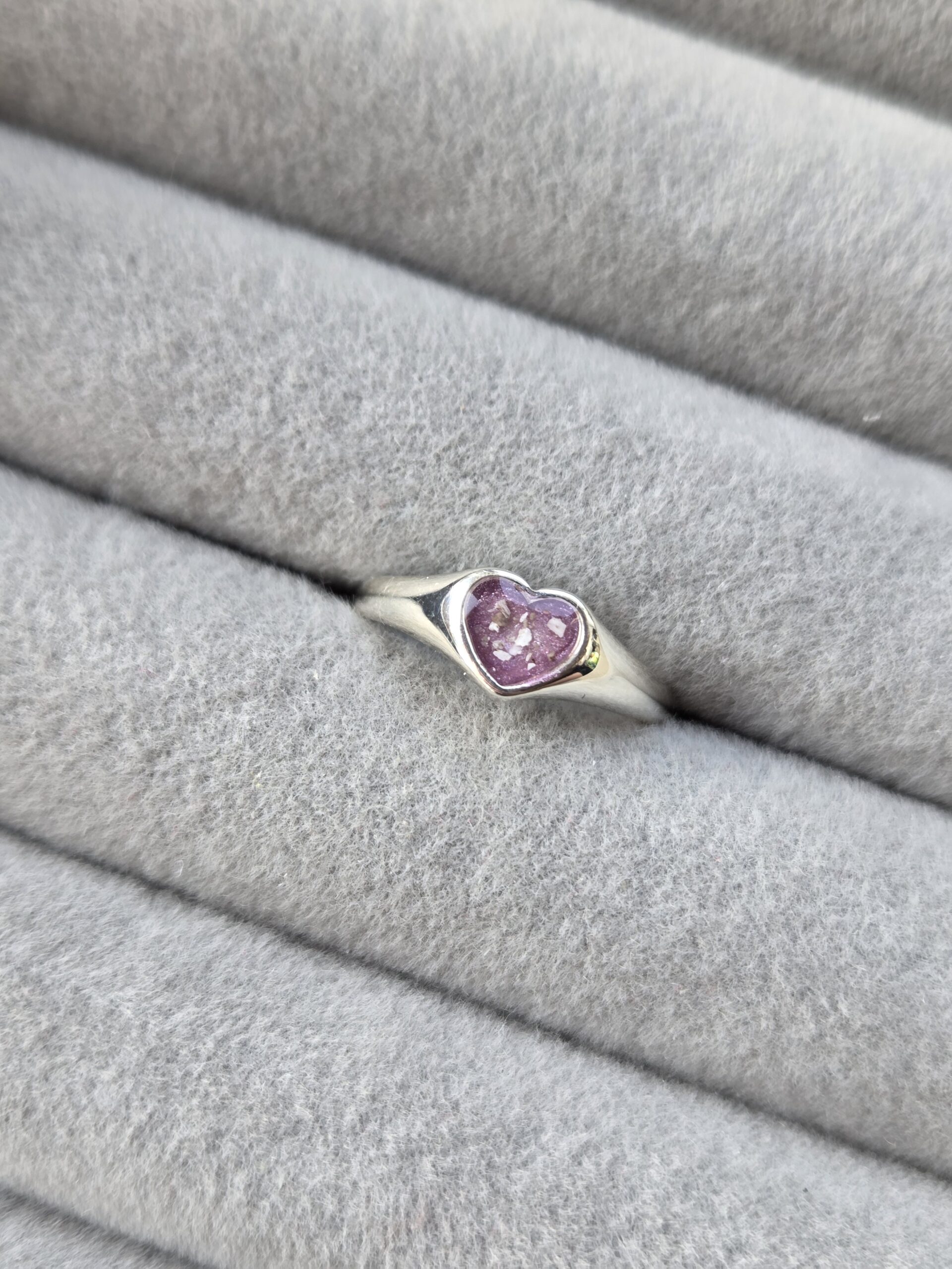 Heart Signet Ring (Ashes Or Hair) - Image 3